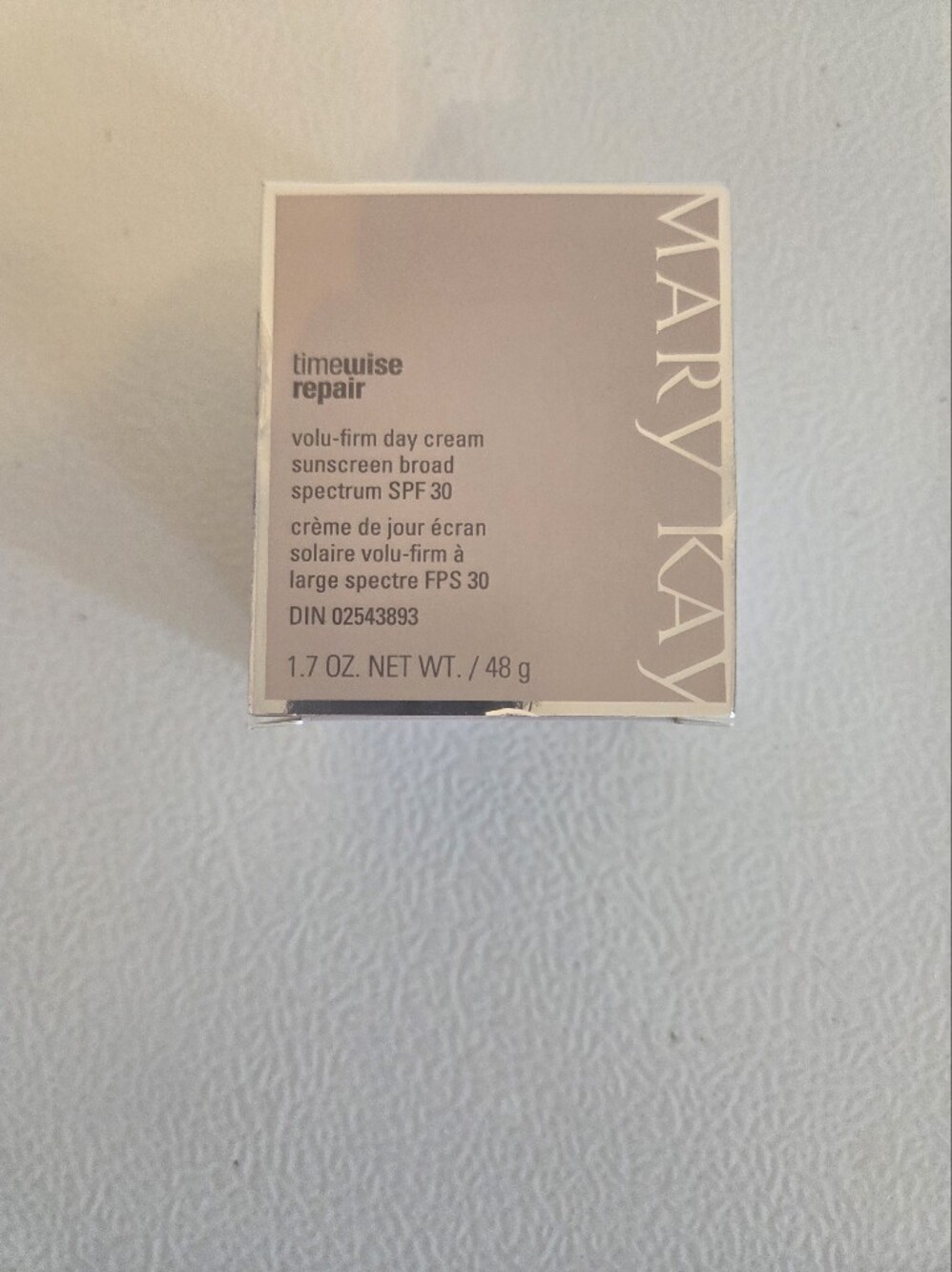 Mary Kay Timewise Repair Day Cream SPF 30 - Neutral Beige Pink Box